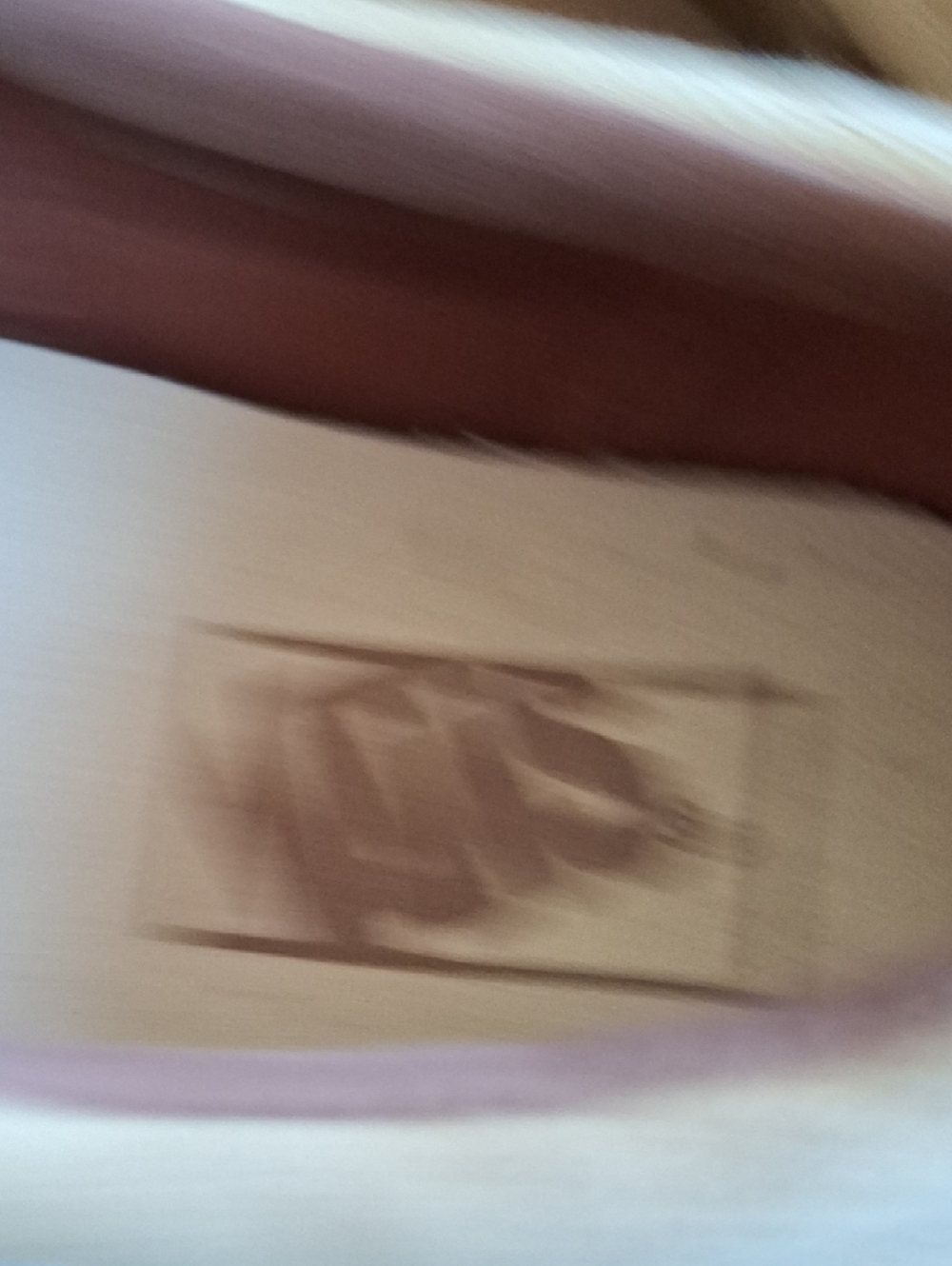 Vans Woman/ Mens Low-Top Vans Sneakers in Tan - Picture 5 of 9